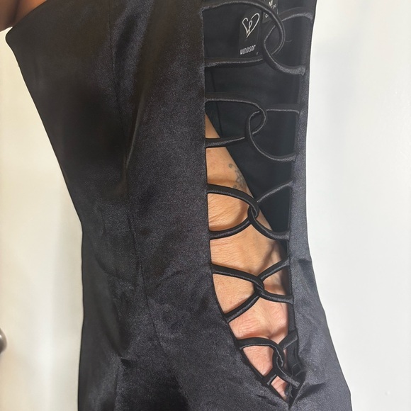 Windsor Black Open Sides Bodycon Dress - Picture 5 of 16